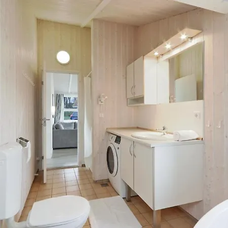 Freibeuterweg 7 - Dorf 6 *