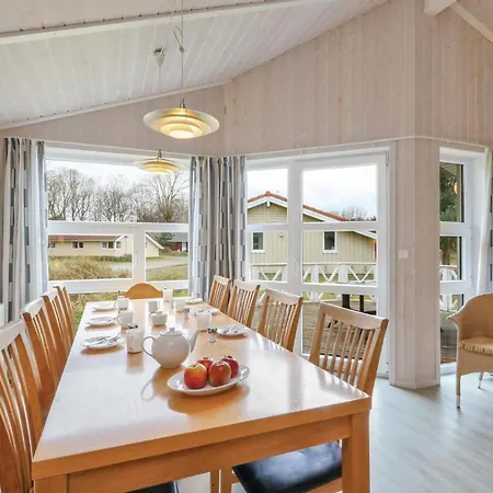 Freibeuterweg 7 - Dorf 6 פריוואל